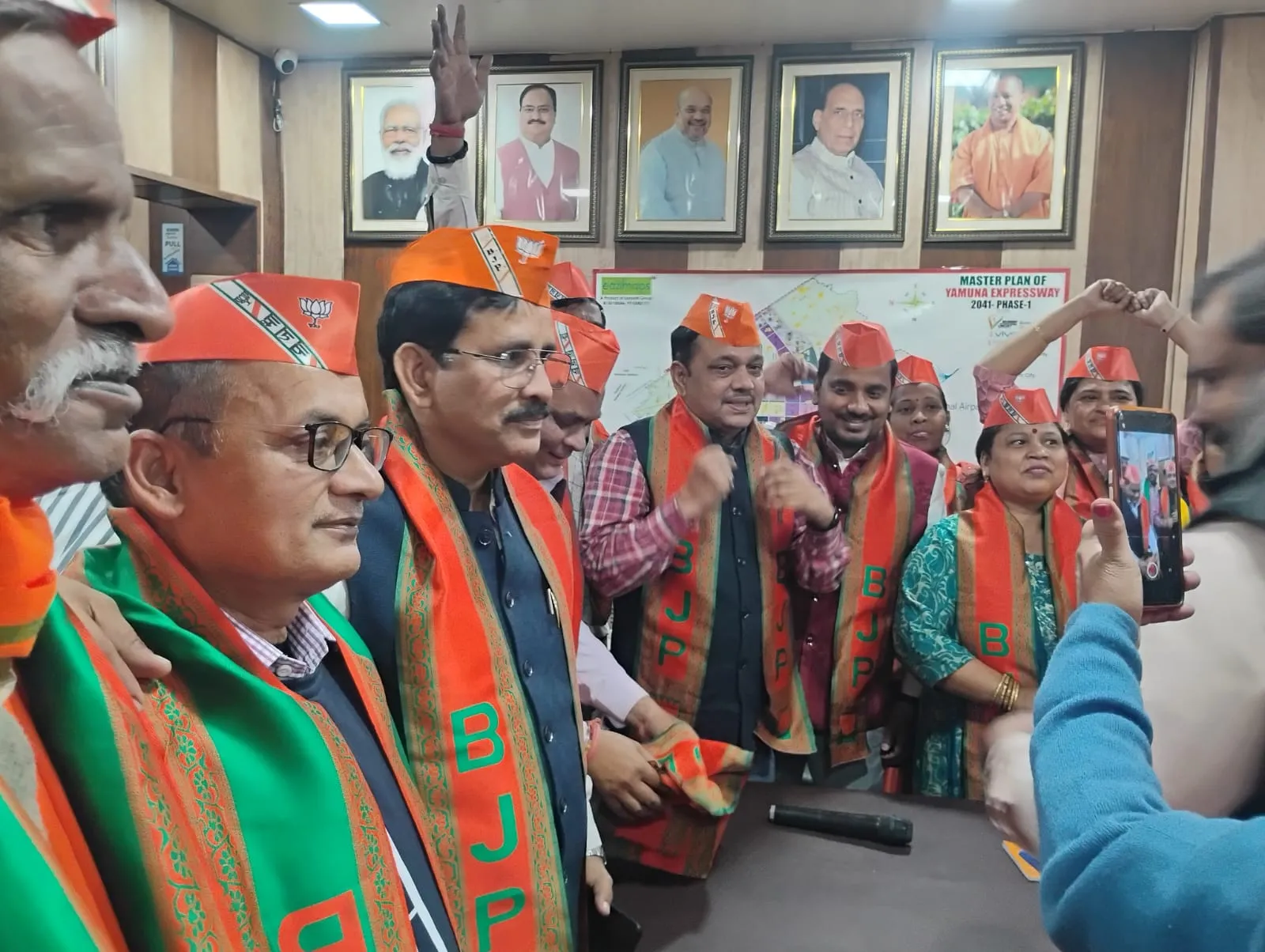 6c85f878-6ca0-47d9-9a01-621dc51ac8b4