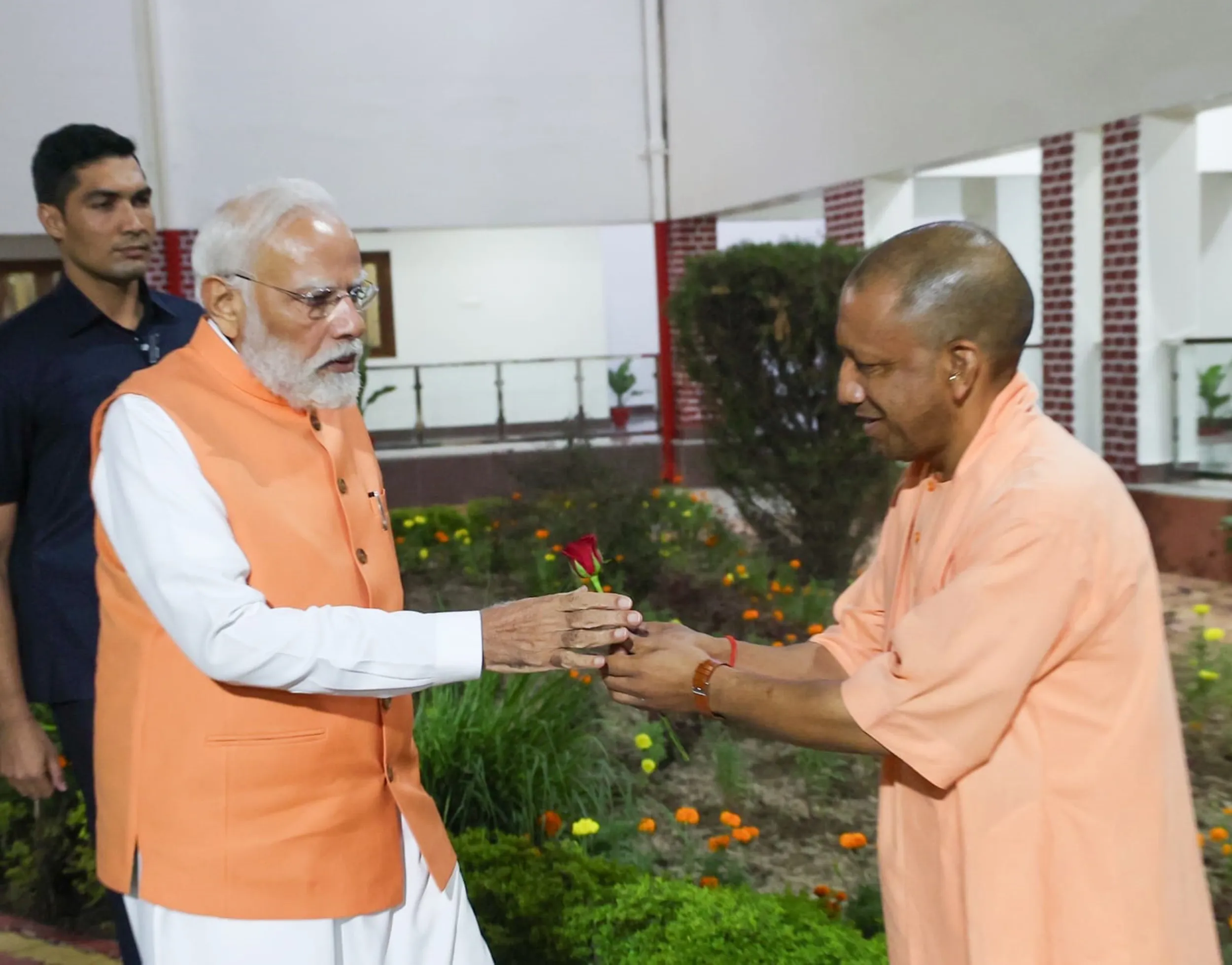 CM Yogi welcomes PM Modi
