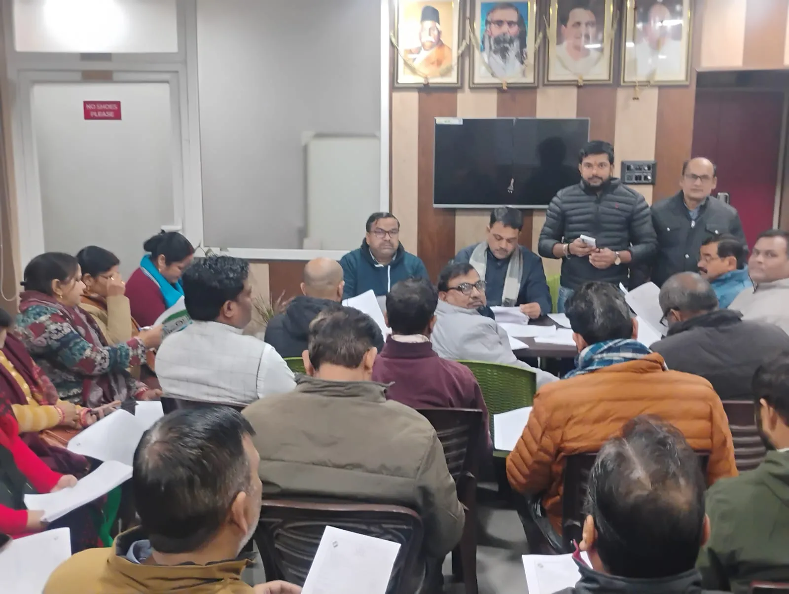 43363320-68df-4d1c-84b3-23a116d39b5b