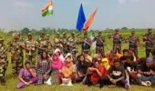 भारत ने 60 बांग्लादेशी घुसपैठियों को वापस भेजा