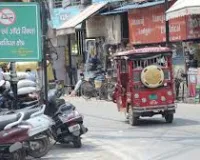 जानकीपुरम में ई-रिक्शा गायब, मालिक ने ड्राइवर पर चोरी का आरोप लगाया