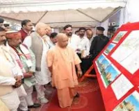 पूर्वांचल की अहम उपलब्धि है कृषि एवं प्रौद्योगिकी विवि: योगी