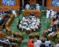 लोकसभा में शांतिपूर्वक चला प्रश्नकाल, राज्यसभा में ‘लोकभवन’ विवाद पर तीखा हंगामा