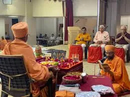 जब अपनों ने ठुकराया तो खाकी ने गले लगाया