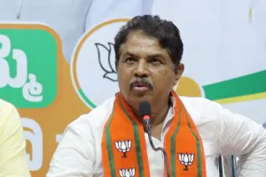 कुर्सी की लड़ाई में किसानों को भूल गई सरकार: आर. अशोक