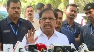 जेल में शाही आतिथ्य मामले में दो अधिकारी निलंबित: गृह मंत्री