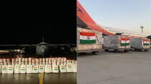 मुश्किल में कराह रहा था अफगानिस्तान, तभी भारत ने उतार दिया अपना विमान