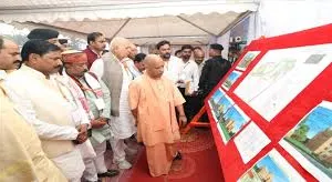 पूर्वांचल की अहम उपलब्धि है कृषि एवं प्रौद्योगिकी विवि: योगी