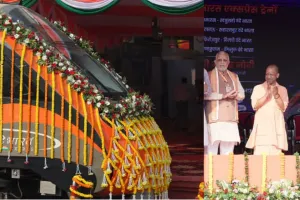 वंदे भारत ट्रेन भारत की आत्मनिर्भरता की पहचान : मोदी