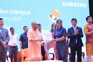  दुनिया की बड़ी ताकत होने का एहसास करा रहा भारत : योगी