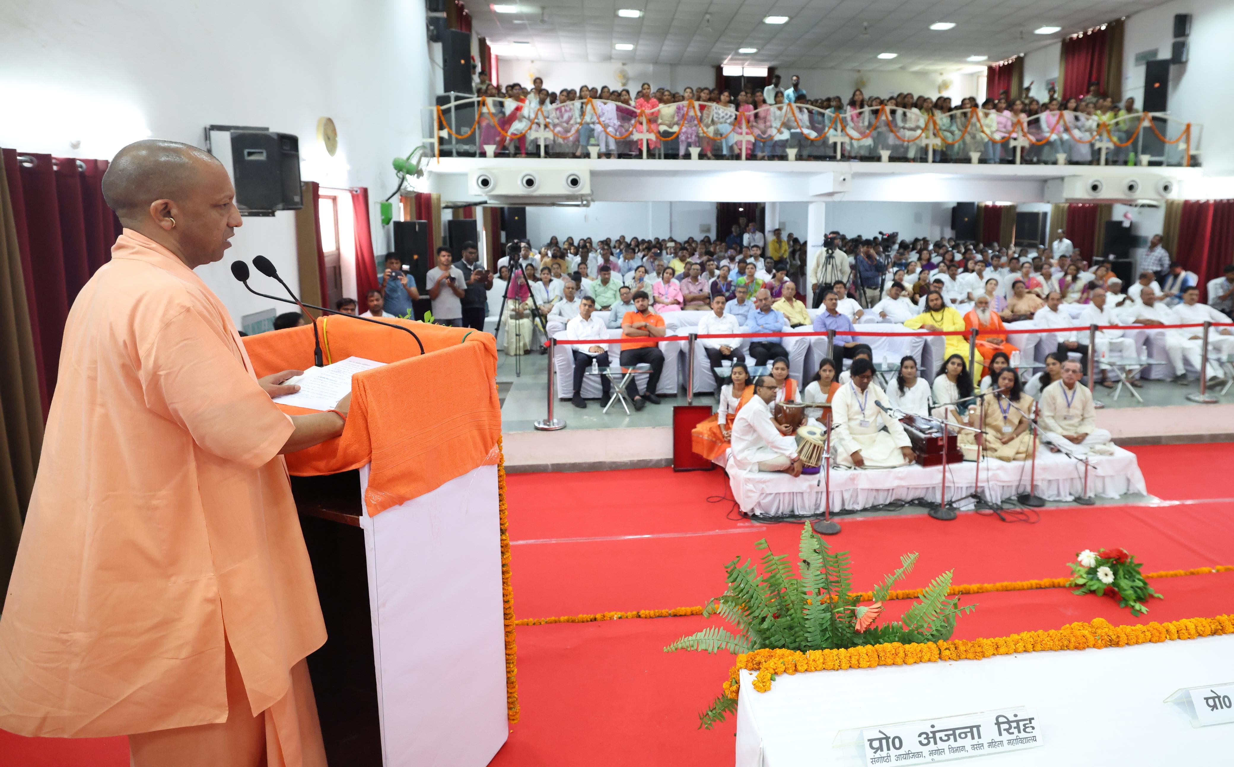 CM Yogi in Varanasi - 4