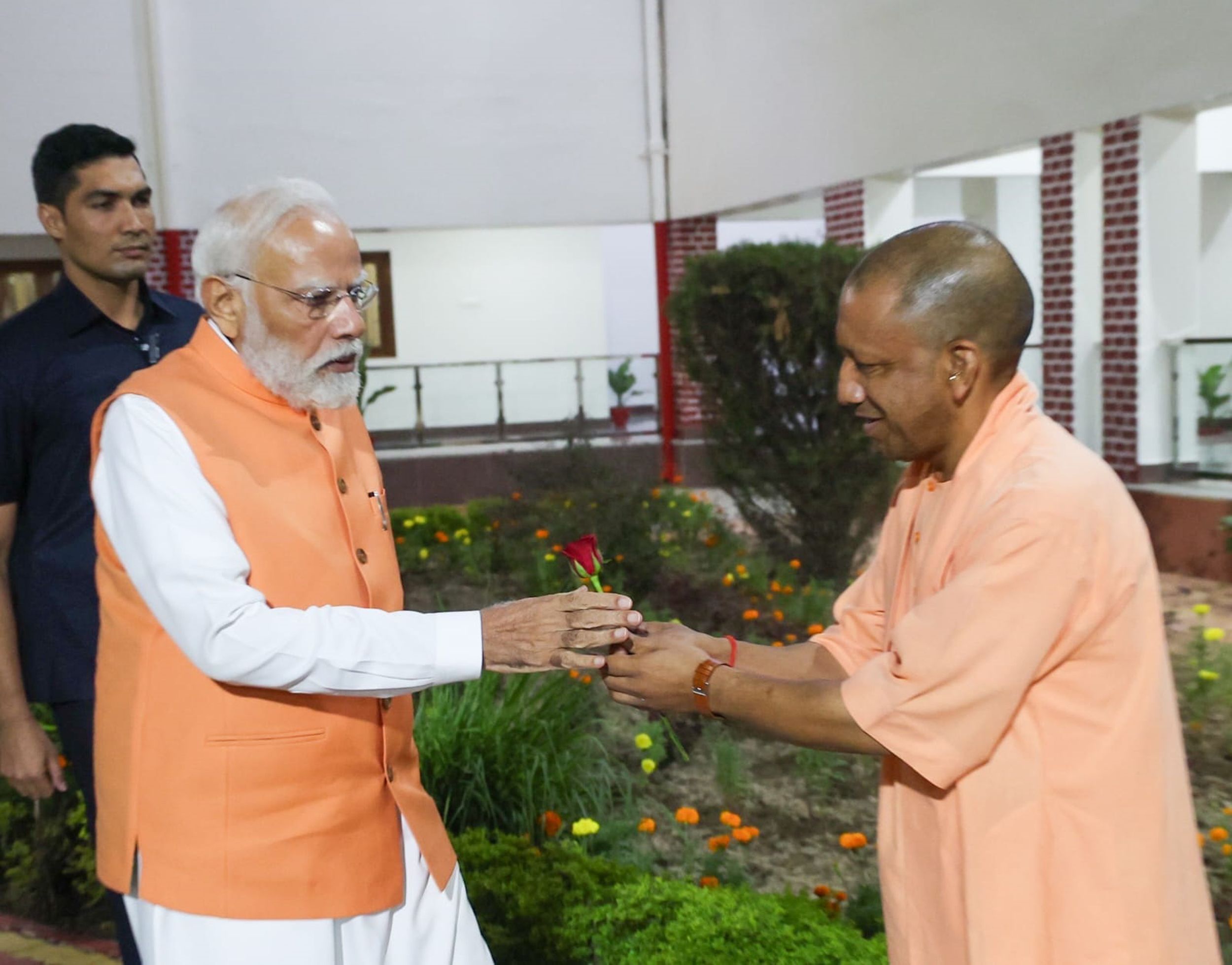 CM Yogi welcomes PM Modi